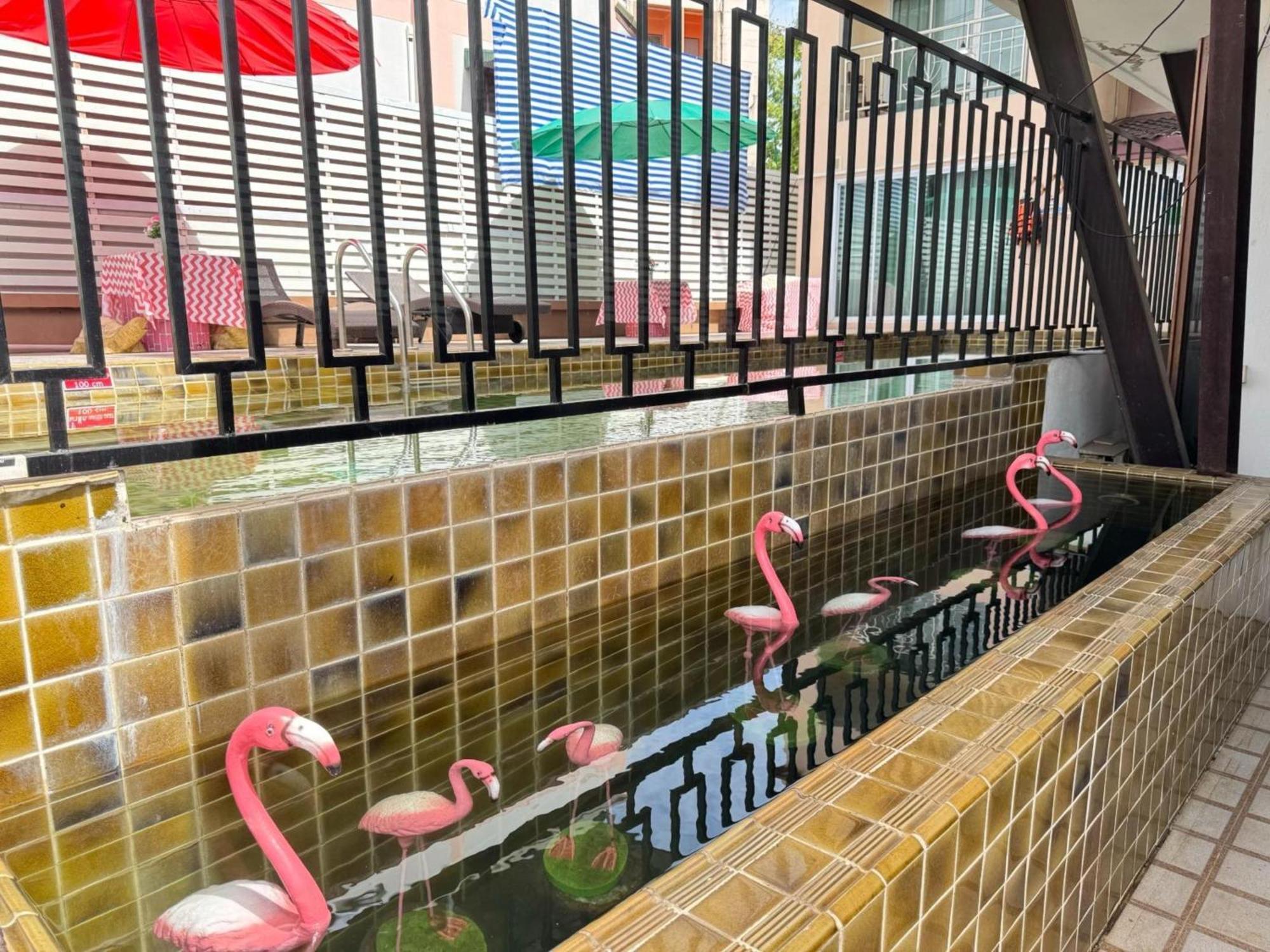 清邁 Collection O Bupamontra Chiangmai酒店 外观 照片